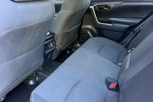 Silver Sky Metallic 2024 Toyota RAV4 Hybrid LE
