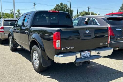 2016 Nissan Frontier SV