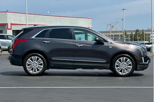 2017 Cadillac XT5 Premium Luxury