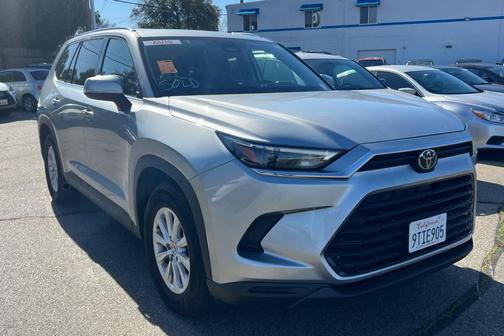 2025 Toyota Grand Highlander XLE