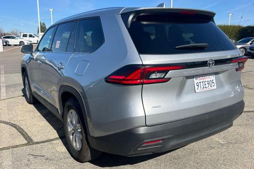 2025 Toyota Grand Highlander XLE