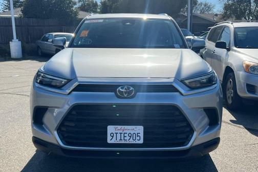 2025 Toyota Grand Highlander XLE