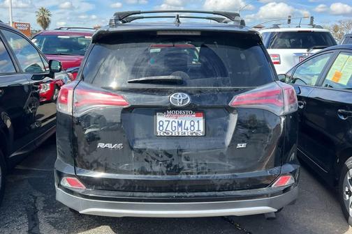 2016 Toyota RAV4 SE