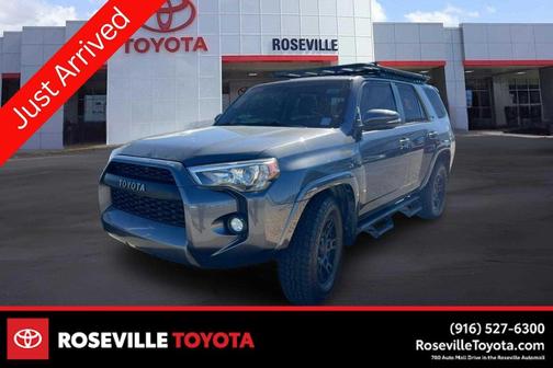 Magnetic Gray Metallic 2019 Toyota 4Runner SR5 Premium