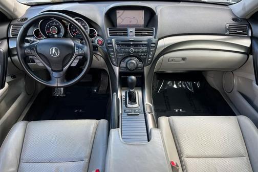 2013 Acura TL Technology