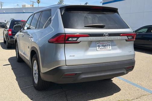 Celestial Silver Metallic 2024 Toyota Grand Highlander XLE