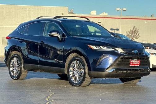 2022 Toyota Venza XLE