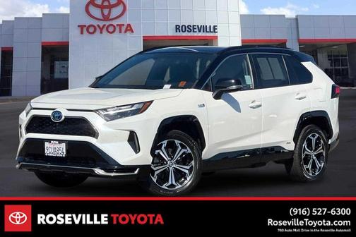 Blizzard Pearl/Midnight Black Metallic 2022 Toyota RAV4 Prime XSE
