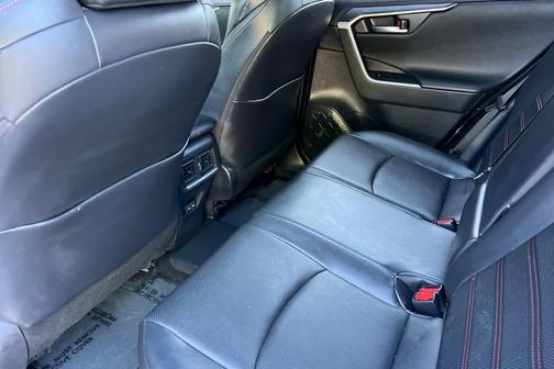 Blizzard Pearl/Midnight Black Metallic 2022 Toyota RAV4 Prime XSE