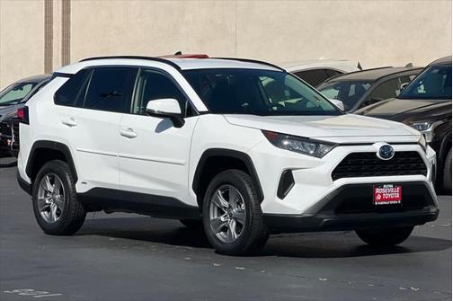 2022 Toyota RAV4 Hybrid LE