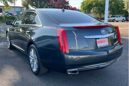 2013 Cadillac XTS Luxury