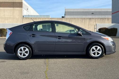 2013 Toyota Prius Three