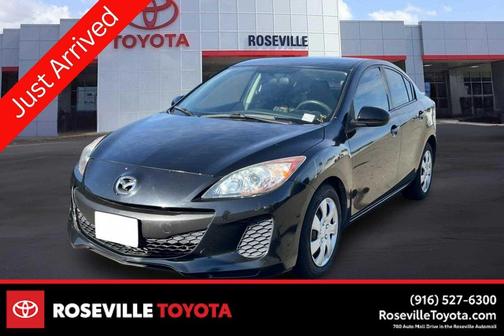 Black Mica 2013 Mazda Mazda3 i SV