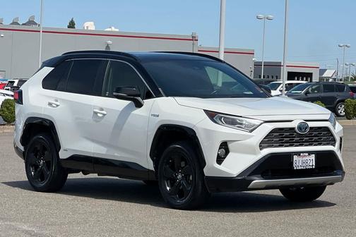Blizzard Pearl w/Black Roof 2019 Toyota RAV4 Hybrid SE