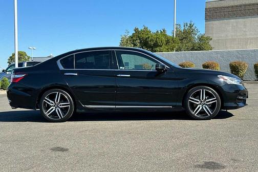 2017 Honda Accord Touring V6