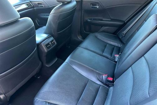 2017 Honda Accord Touring V6