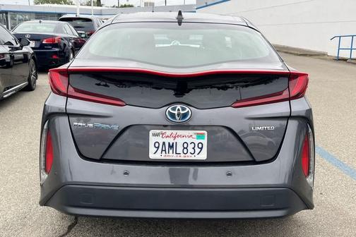 Magnetic Gray Metallic 2022 Toyota Prius Prime Limited