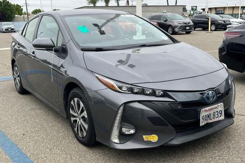Magnetic Gray Metallic 2022 Toyota Prius Prime Limited