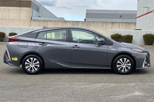 Magnetic Gray Metallic 2022 Toyota Prius Prime Limited