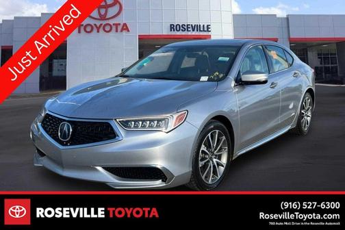 Lunar Silver Metallic 2018 Acura TLX Technology