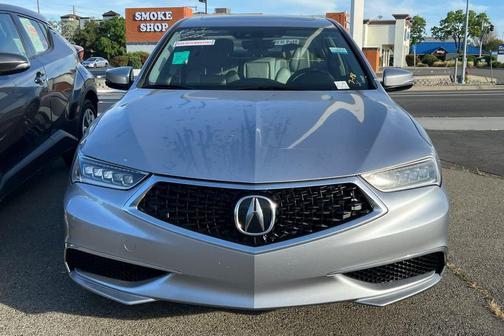 Lunar Silver Metallic 2018 Acura TLX Technology