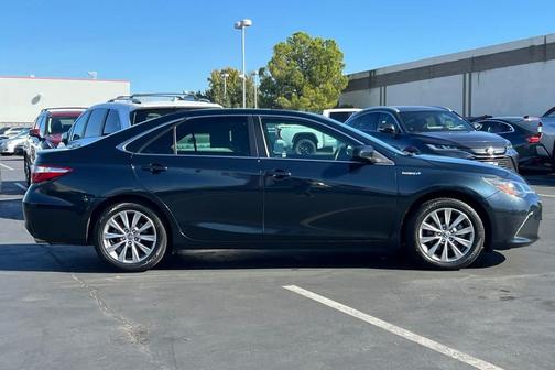 2015 Toyota Camry Hybrid XLE
