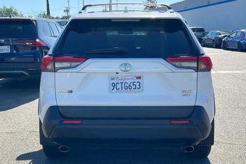 White 2022 Toyota RAV4 XLE