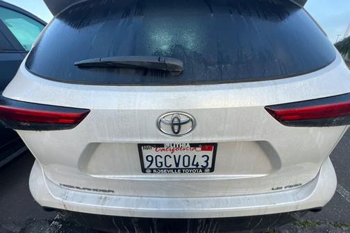 2023 Toyota Highlander LE