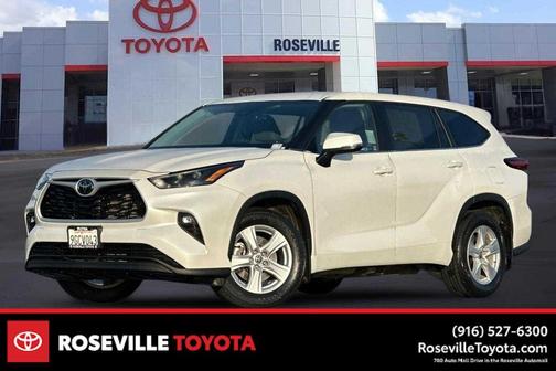 2023 Toyota Highlander LE