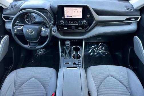 2023 Toyota Highlander Platinum