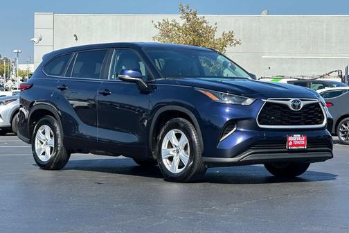 2023 Toyota Highlander Platinum
