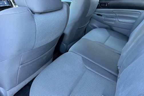 2015 Toyota Tacoma Base