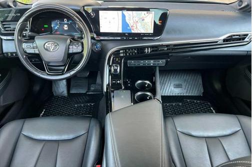 2022 Toyota Mirai Base