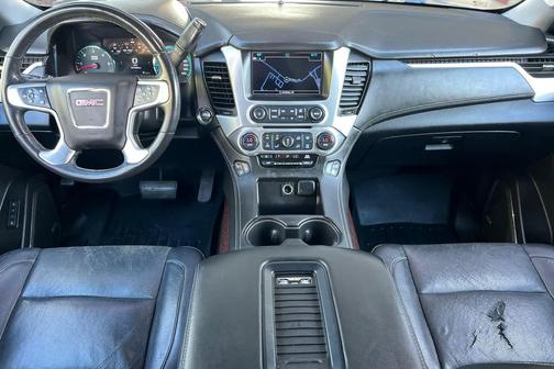 2017 GMC Yukon XL SLT