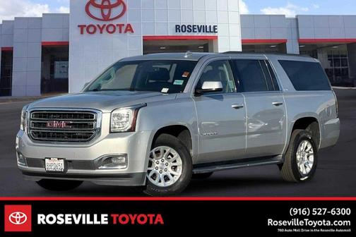 2017 GMC Yukon XL SLT
