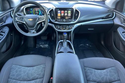 2018 Chevrolet Volt LT