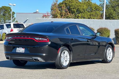 2020 Dodge Charger SXT