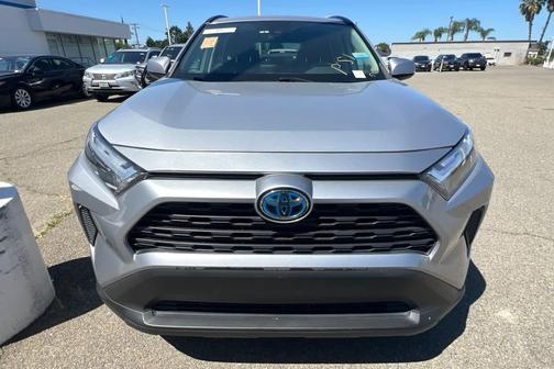 Silver Sky Metallic 2022 Toyota RAV4 Hybrid XLE