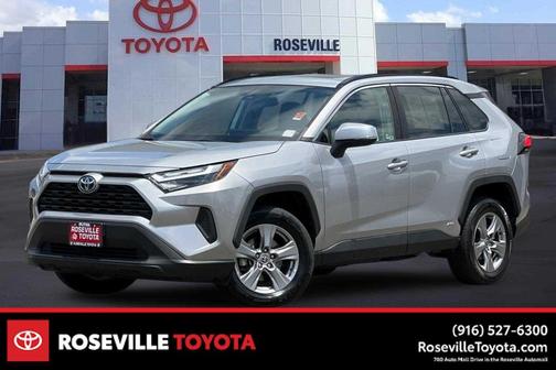 Silver Sky Metallic 2022 Toyota RAV4 Hybrid XLE