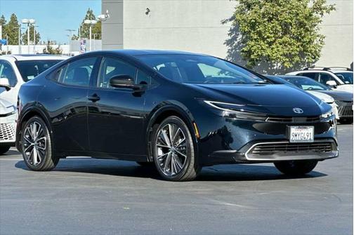 2024 Toyota Prius XLE