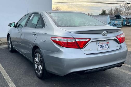 2015 Toyota Camry SE