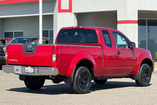 Red Brick 2012 Nissan Frontier S