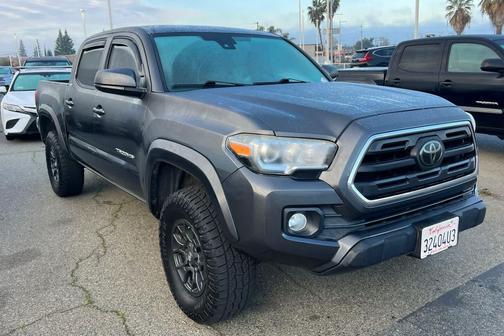 2018 Toyota Tacoma SR5