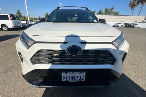 2019 Toyota RAV4 Hybrid SE