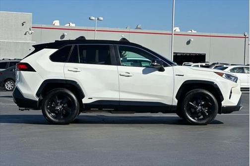 2019 Toyota RAV4 Hybrid SE