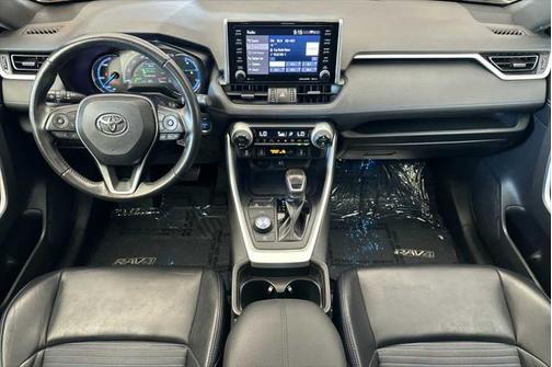 2019 Toyota RAV4 Hybrid SE