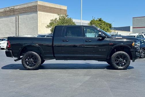 2022 RAM 3500 Limited Mega Cab 4x4 6'4' Box