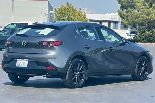 2019 Mazda Mazda3 FWD w/Premium Package