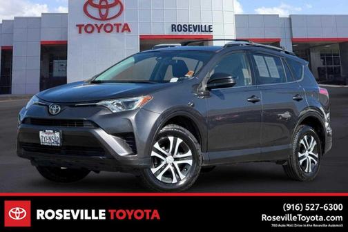 2017 Toyota RAV4 LE