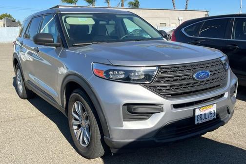 Iconic Silver Metallic 2020 Ford Explorer Base